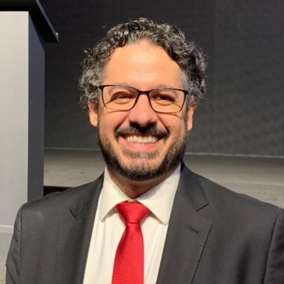 Foto Adriano - 200X200 - 2